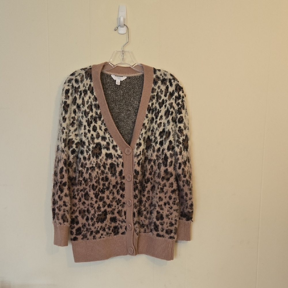 Womens Leopard Print V-Neck Cardigan Sweater